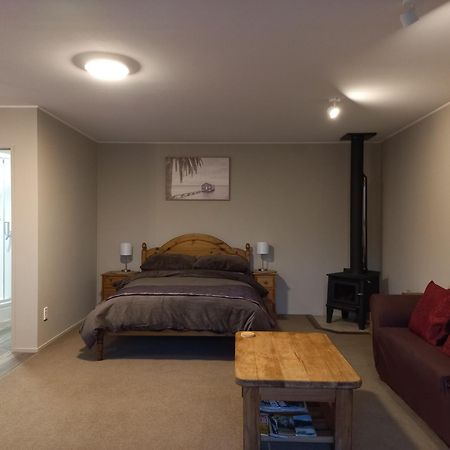One Bedroom Country Cottage Motueka Εξωτερικό φωτογραφία