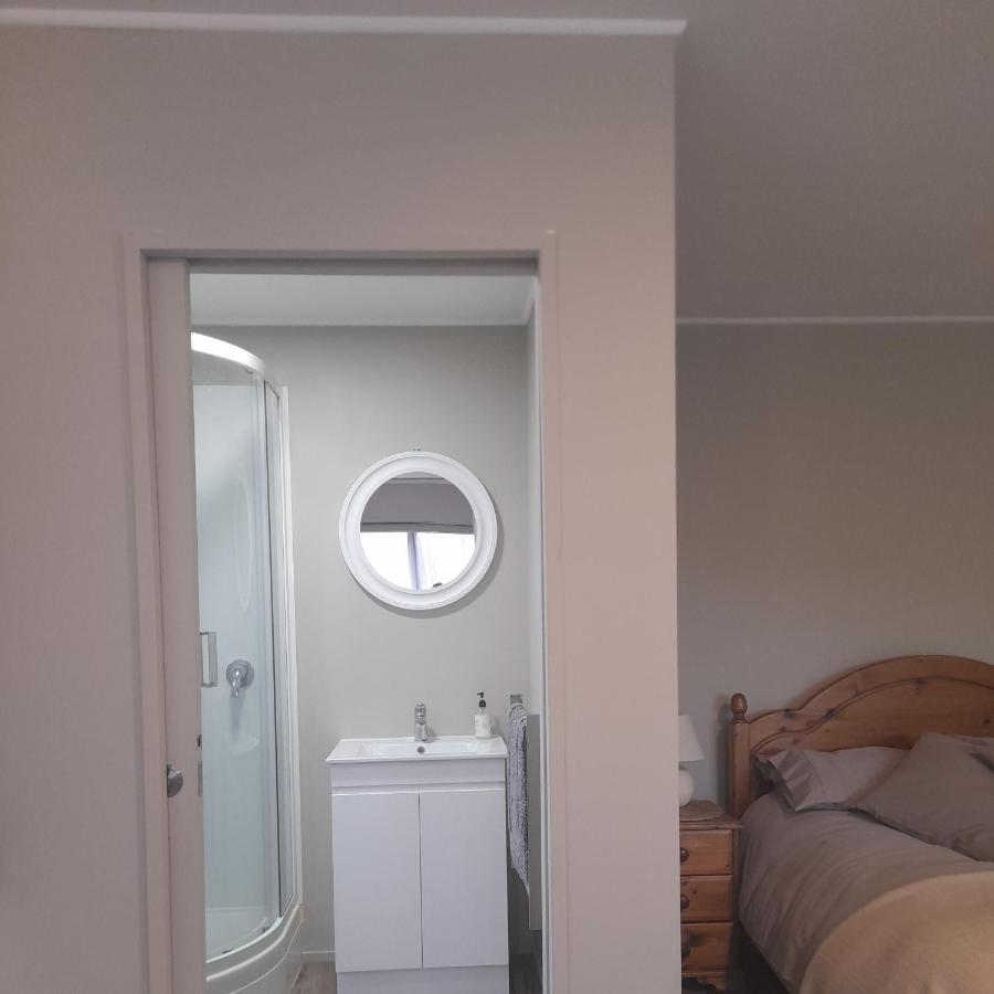 One Bedroom Country Cottage Motueka Εξωτερικό φωτογραφία